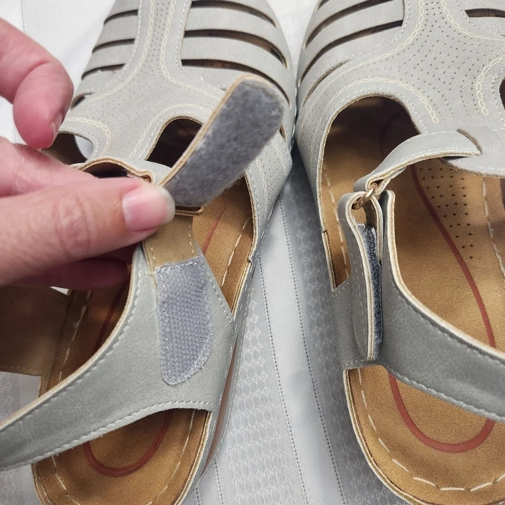 SHIBEVER Sandals size 40 (8.5) EUC